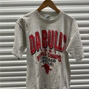VTG da bulls t shirt